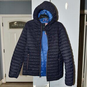 Tommy Hilfiger Men's quilted hooded Puffer Jacket